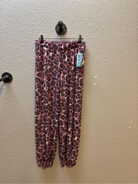 Zenana Outfitters Pink Leopard Print Girls' Jogger Sweatpants